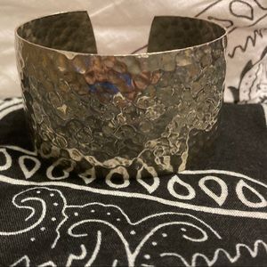 Solid copper arm cuff